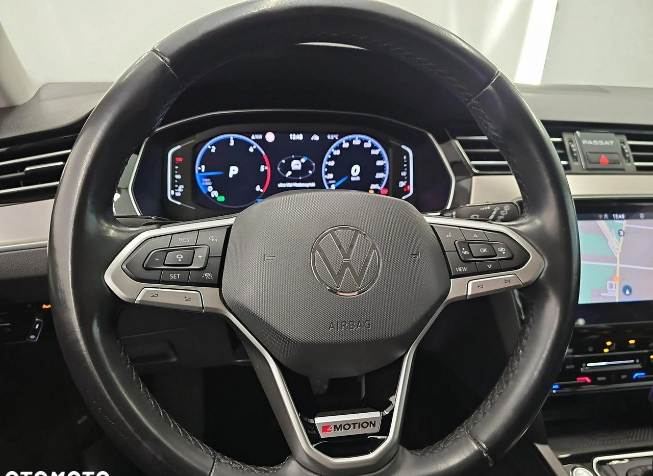 Volkswagen Passat cena 125000 przebieg: 116951, rok produkcji 2020 z Suwałki małe 407